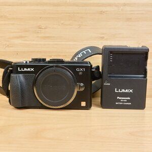 Panasonic LUMIX DMC-GX1 Mirrorless Camera / 16MP / Body Only / Made in Japan